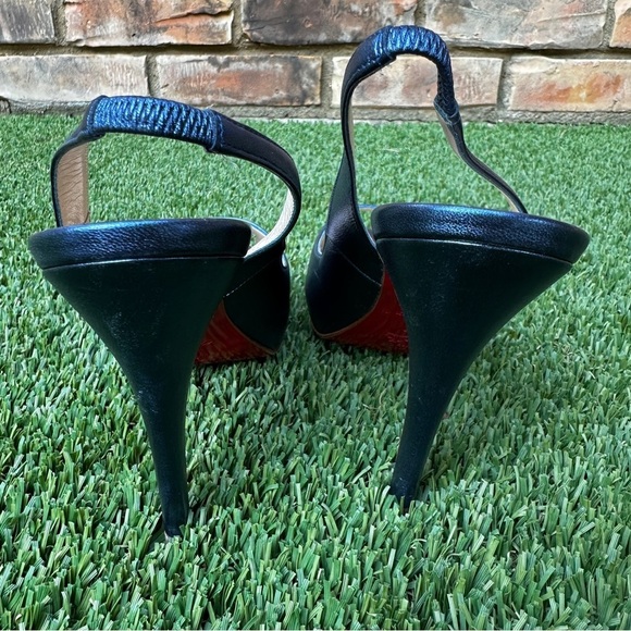 Louboutin metallic blue heels - Picture 6 of 12